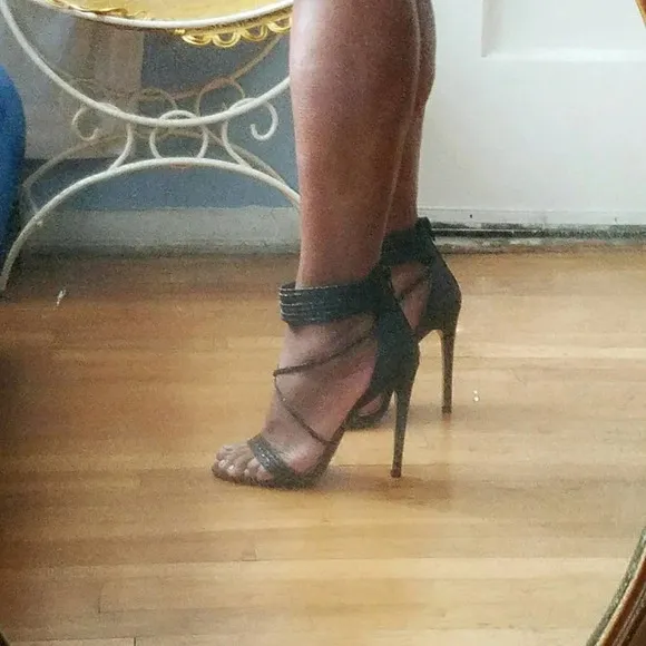 Betsey Johnson / Strappy Heels | Black &amp; Sparkly / Kora / Size 8.5