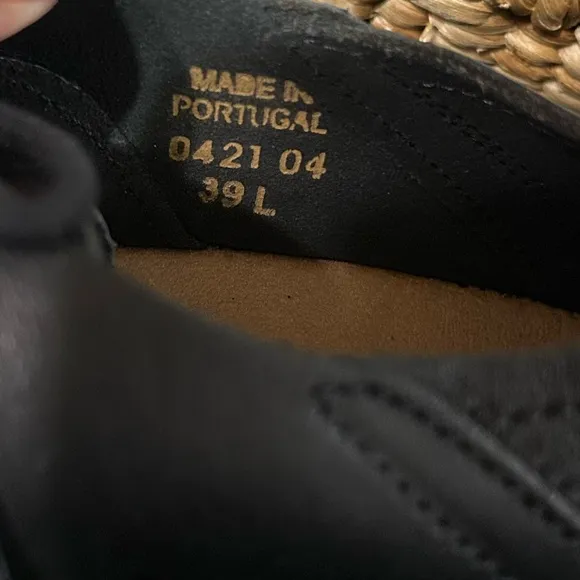 BIRKENSTOCK Gary Plain Toe Derby in Black Leather Size EU 39 / US 8 Like New
