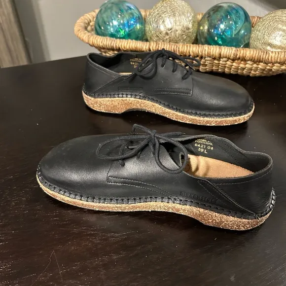 BIRKENSTOCK Gary Plain Toe Derby in Black Leather Size EU 39 / US 8 Like New