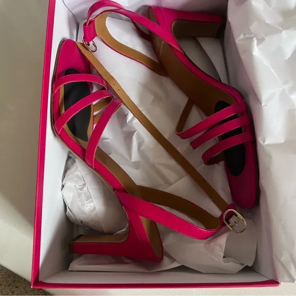 Bobbie’s Davena Strappy Leather Heels