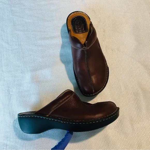 Born Brown Leather Mules with Rounded Toe
