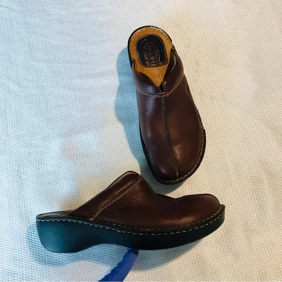 Born Brown Leather Mules with Rounded Toe