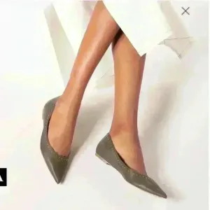 botkier New York Aubrey studded point toe leather ballet flats shoes