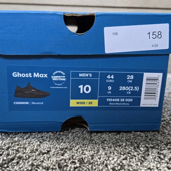 Brooks Ghost MAX Running Shoes NEW size 10 WIDE