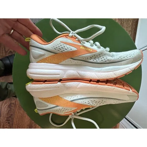 Brooks Trace 3 Womens 6.5 Shoes Skylight Sunset Nightlife Road Running Neutral