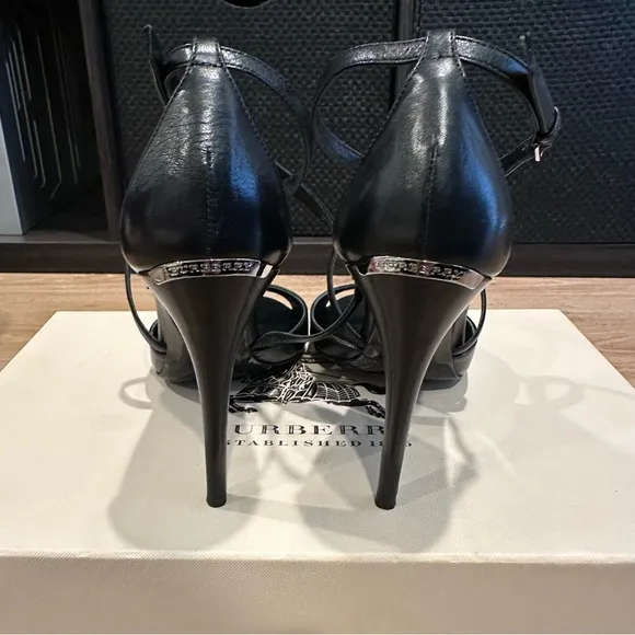 Burberry black stiletto heels size 37