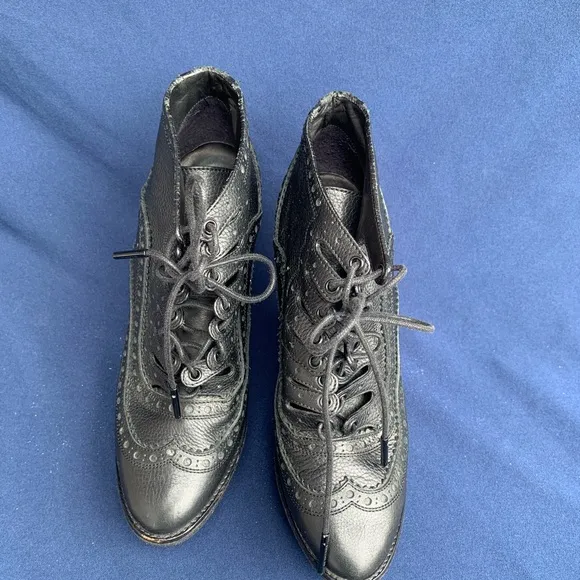 Burberry Prorsum Oxford Wedge black Lace Up heels US10 EU40