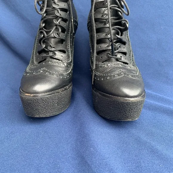 Burberry Prorsum Oxford Wedge black Lace Up heels US10 EU40