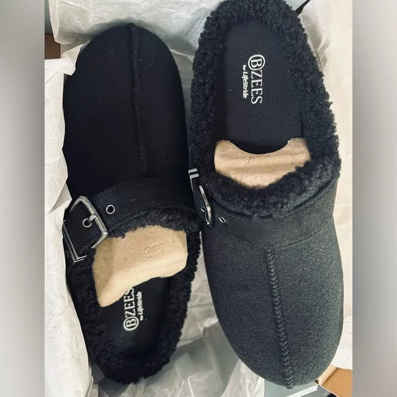 Bzees® Eternity Black Mules Faux Fur Lined Size 8W New in Box