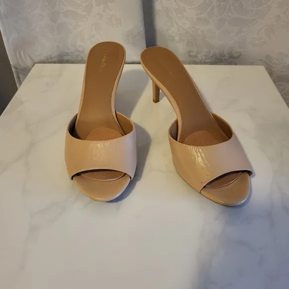Calvin Klein Slide Sandals, Women Size 10,Color Tan, Heeled, Open toe, Casual