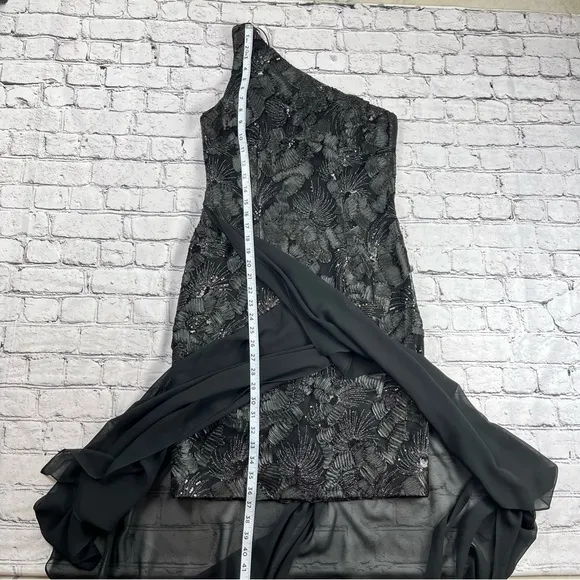 Carmen Marc Valvo Infusion One-Shoulder Sequin Dress 6