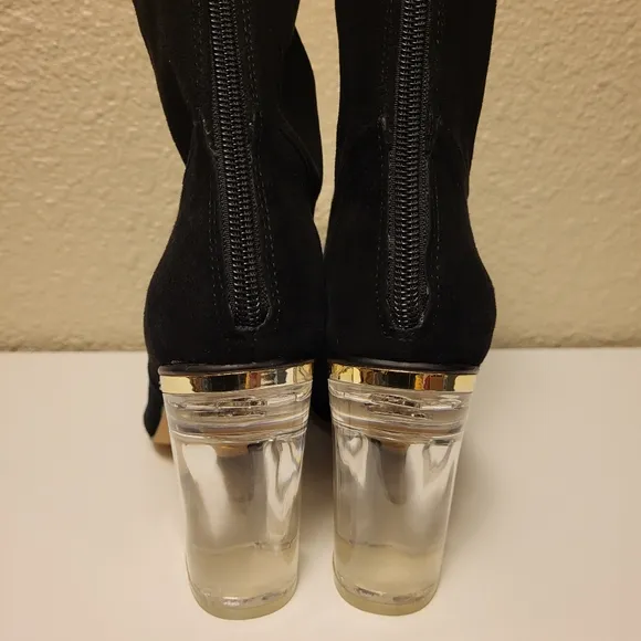 Cecelia New York Black &amp; Gold Emmie Pointed Toe Ankle Booties Size 9.5B
