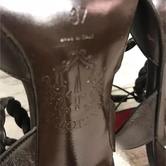 Cesare Paciotti Leather Pumps 37