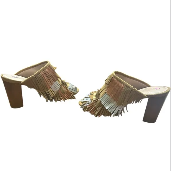 Charlotte Stone Morely Fringe Mules Size:6 Color:Tan Suede Metallic Leather