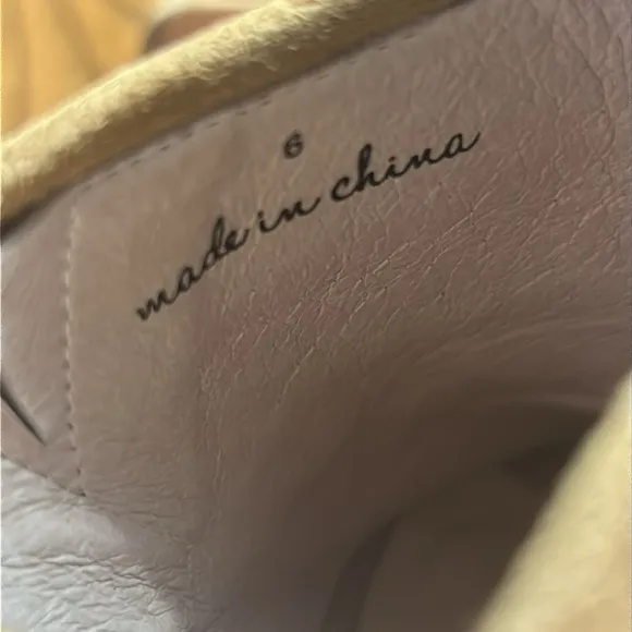 Charlotte Stone Morely Fringe Mules Size:6 Color:Tan Suede Metallic Leather