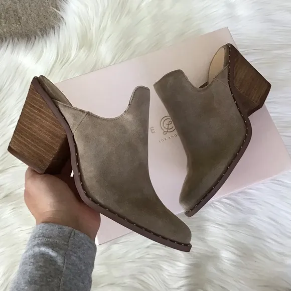 CHINESE LAUNDRY Suede Mules