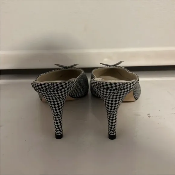 Chris Donovan Gossamer Black Houndstooth Pointed Toe Mules – Size 7.5