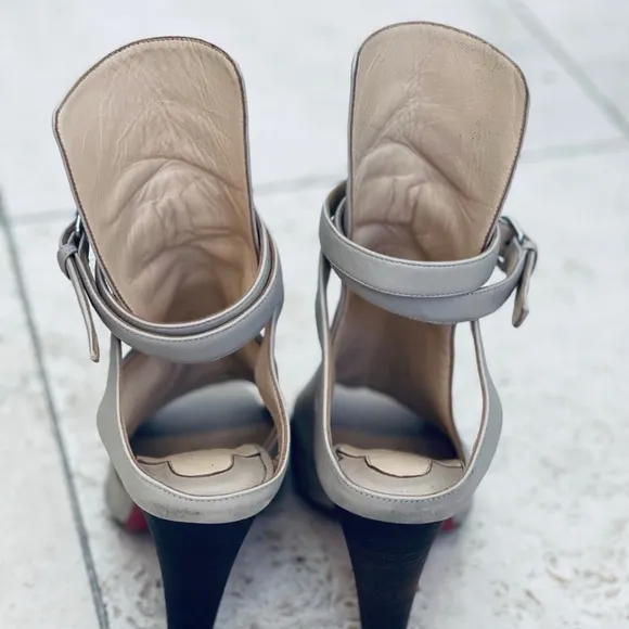 Christian Louboutin heels shoes booties, size 39
