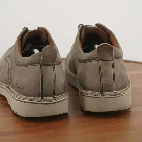 Clarks Mens Eastridge Moc Toe Oxfords Shoes Taupe Beige Leather Lace Up Sz 13M