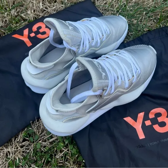 CLEAN Adidas Kaiwa Y-3 Size 9.5 Womens Silver Metallic Shoes