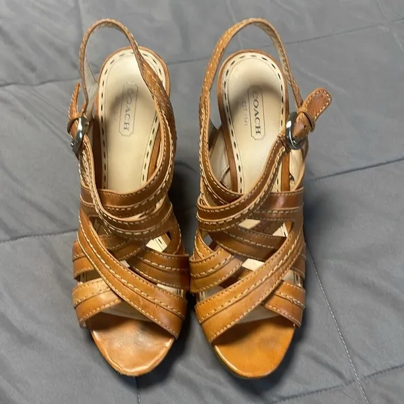 Coach Brynn Leather Tan Sling Back Strappy Heels Size 8