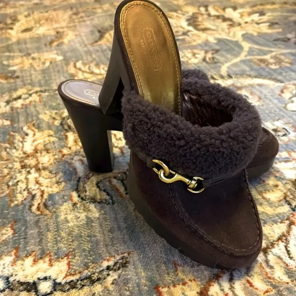 COACH Genuine Shearling leather brown gold hardware IDYLE heels clogs shoes 9