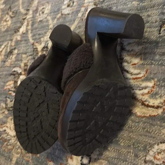 COACH Genuine Shearling leather brown gold hardware IDYLE heels clogs shoes 9