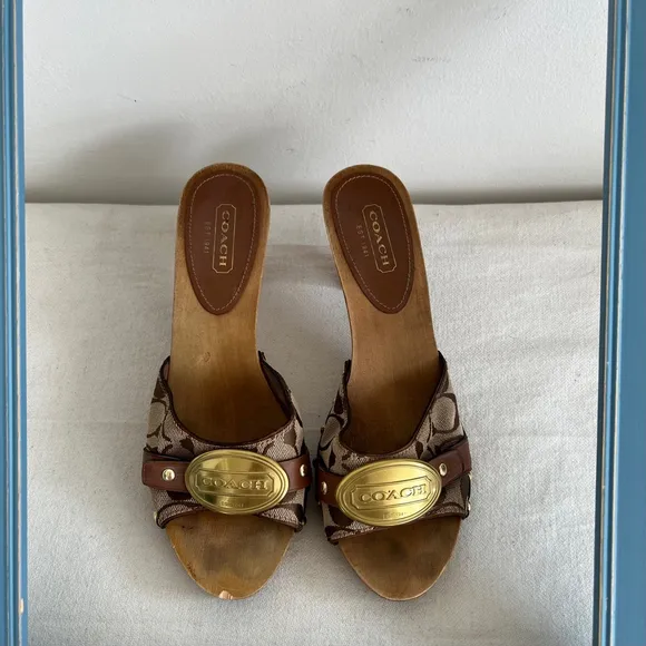Coach heeled wooden clogs Sandals Size 8.5 Brown Beige