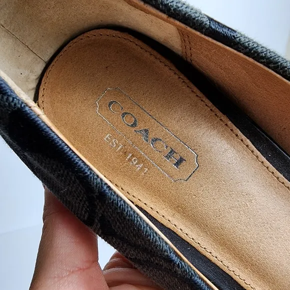 Coach Monogram Pump High Heels Women's Size 8 Black Pointed Toe Stiletto…