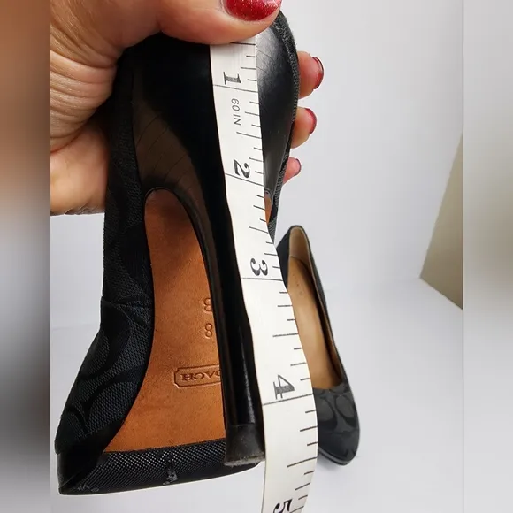 Coach Monogram Pump High Heels Women's Size 8 Black Pointed Toe Stiletto…