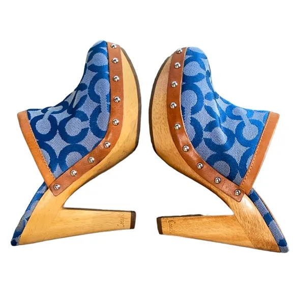 COACH Vintage Bacall Signature Logo Blue Platform Heeled Clogs Mules - 5