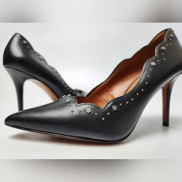 Coach Waverly Pumps Black Leather Pointed Toe Studded Heels Size 7 Desinger Heel