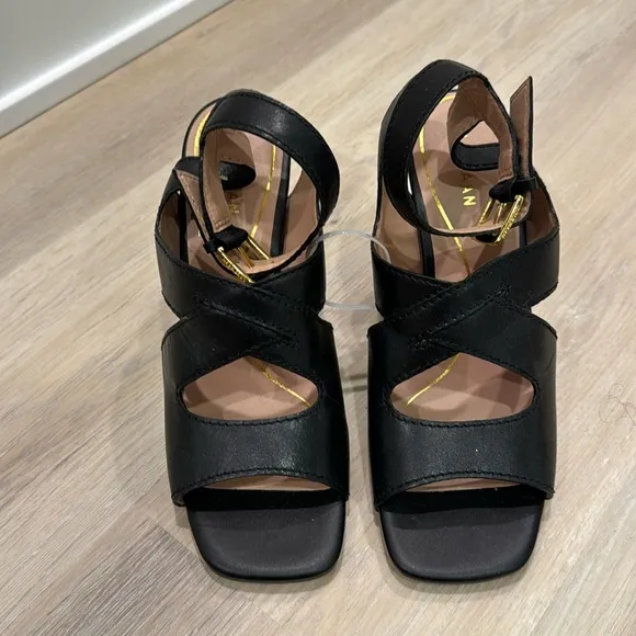 Cole haan heels strappy /size 8.5