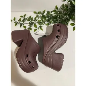 Crocs Unisex Siren Heeled Platform Style Clog Slip On Shoes 7W/5M  Brown Color
