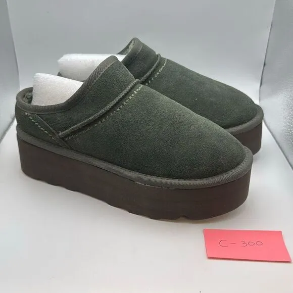 CUSHIONAIRE Women's Huggy Genuine Suede Cozy Mule Platform SIZE 8 OLIVE