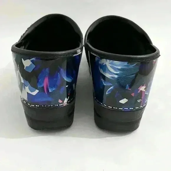 Dansko Blue Garden Patent Professional Clogs | Black Blue Floral | SZ 40