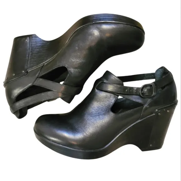 DANSKO Franka black leather wedge ankle strap studs heeled clogs casual W 10.5