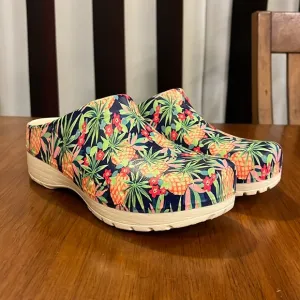 Dansko Kane Eva Pineapple Clogs Shoes Mules new Women’s Size 37 nurse garden