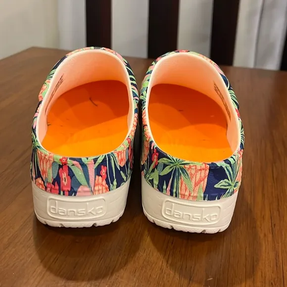 Dansko Kane Eva Pineapple Clogs Shoes Mules new Women’s Size 37 nurse garden