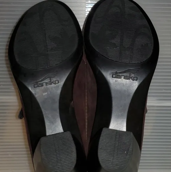 𝅺DANSKO Mary Janes Brown Suede Heeled Clogs Suede Shoes