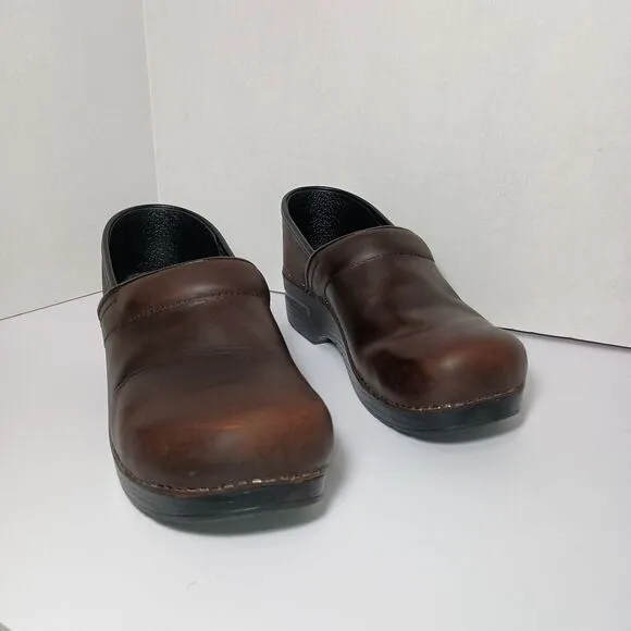 Dansko Professional Black Brown Oiled Leather Clogs Women Shoes EU 40 US 9.5-10