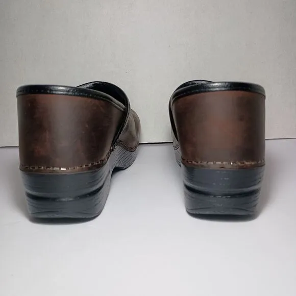 Dansko Professional Black Brown Oiled Leather Clogs Women Shoes EU 40 US 9.5-10