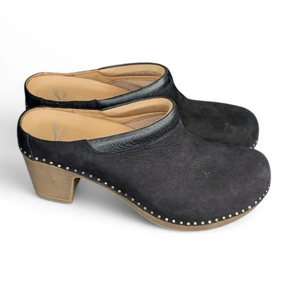 Dansko Sammy Nubuck Leather Black Clogs Women's EU Sz 40 / 9.5 - 10 Mules