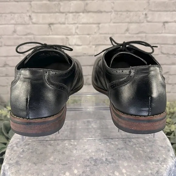 DARBY - Black Faux Leather Semi-Round Toe Wingtip Dress Oxfords Mens 10.5M🖤VGUC