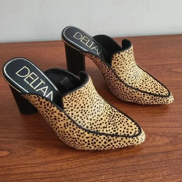 Deltan Leather Cheetah Print Dyed Calf Hair Pointed Toe Slip on Mules(6)