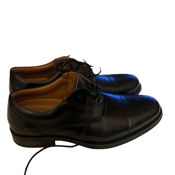Dockers black oxfords new men’s shoes 8.5 wide lace up closure