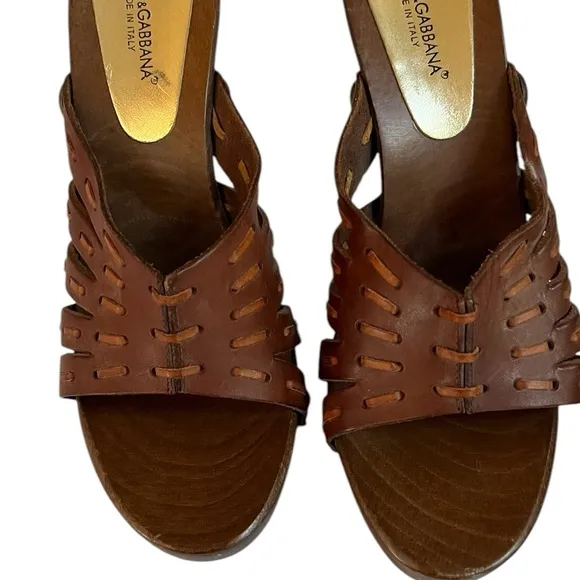 Dolce &amp; Gabbana size 10 Brown Leather open toe slides / mules