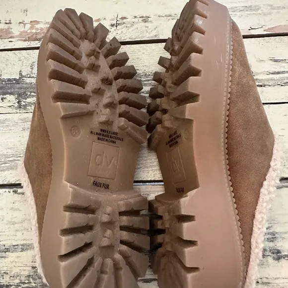 Dolce Vita Ladie Womens Faux Suede Cushioned Footbed Mules
