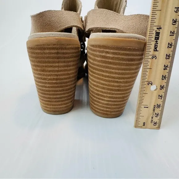 Dolce Vita Rango western style suede mules tan/cream size 11 stacked heel