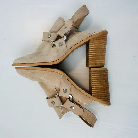 Dolce Vita Rango western style suede mules tan/cream size 11 stacked heel
